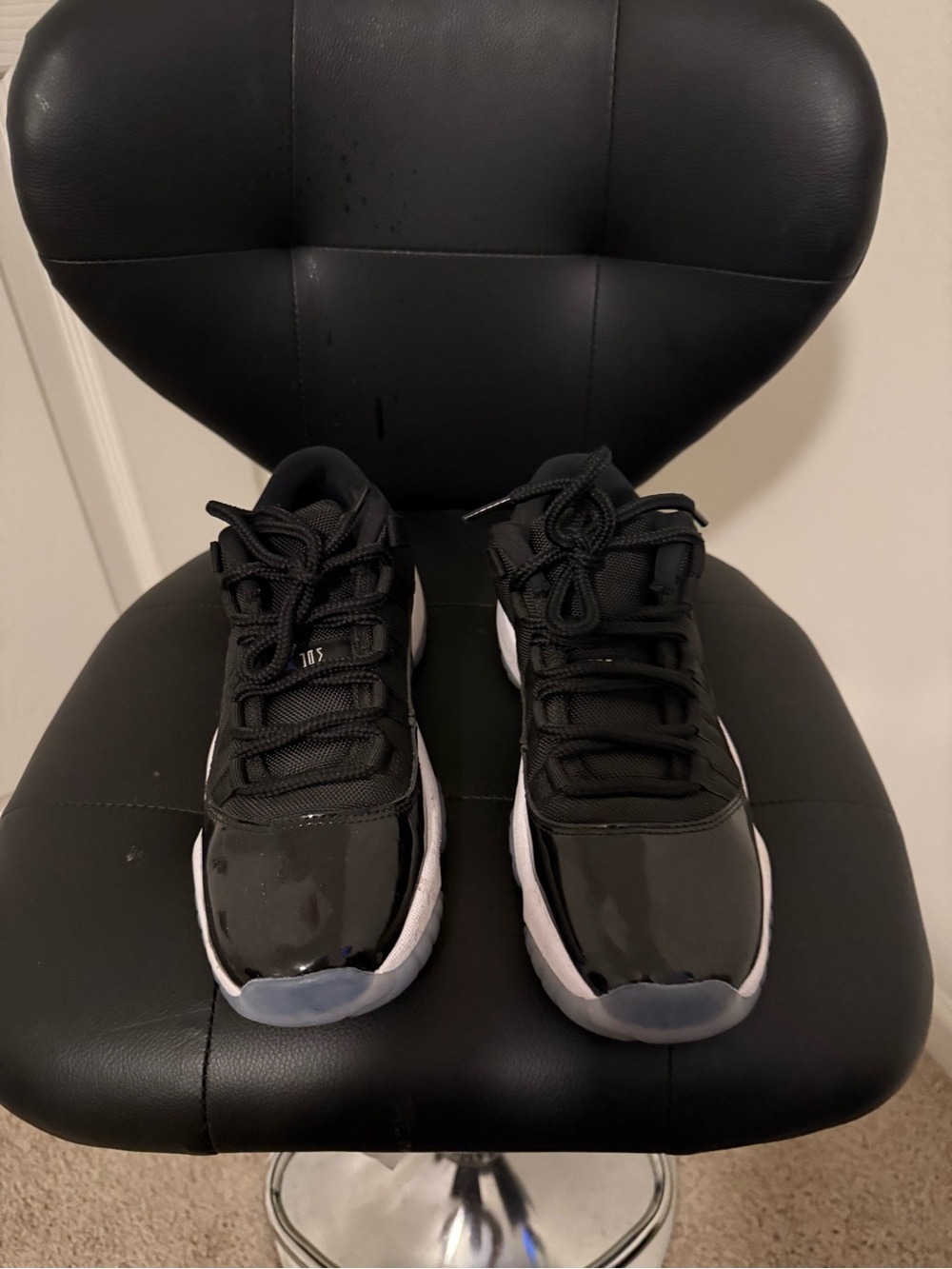 Jordan Kids Black and White Patent Low-Top Sneakers